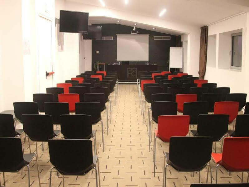 Hotel Continental Cremona Exterior photo